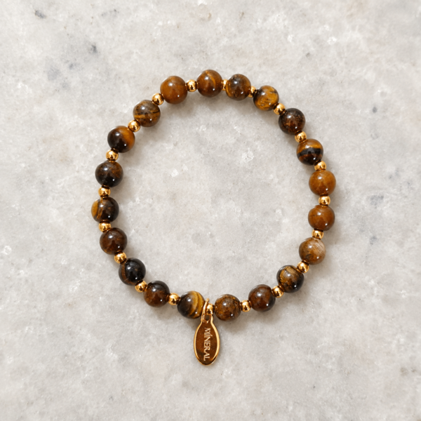 Pulsera de ojo de tigre con detalles dorados